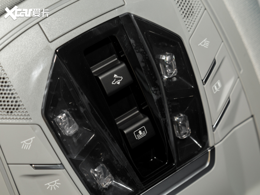 20217 PLUS 1.5T CVTF