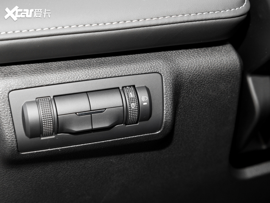 20217 PLUS 1.5T CVTF