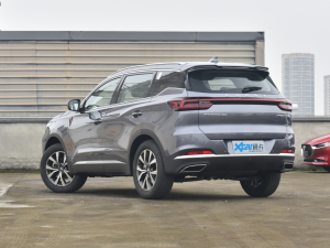 2021款1.5T CVT旗舰型 左后45度