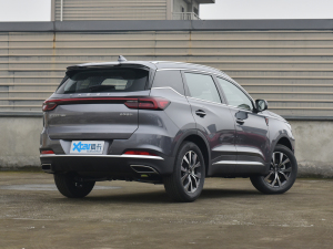 2021款1.5T CVT旗舰型 右后45度