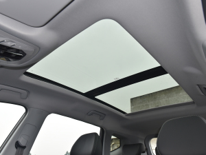 2021款1.5T CVT旗舰型 天窗