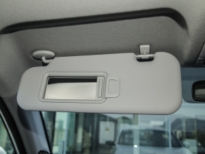 2021款1.5T 手动豪华型 遮阳板（左）