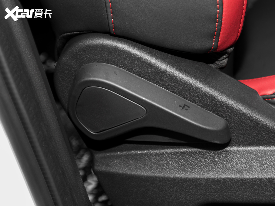 2021����5x ����Ӣ�۰� 1.5T CVT���F��