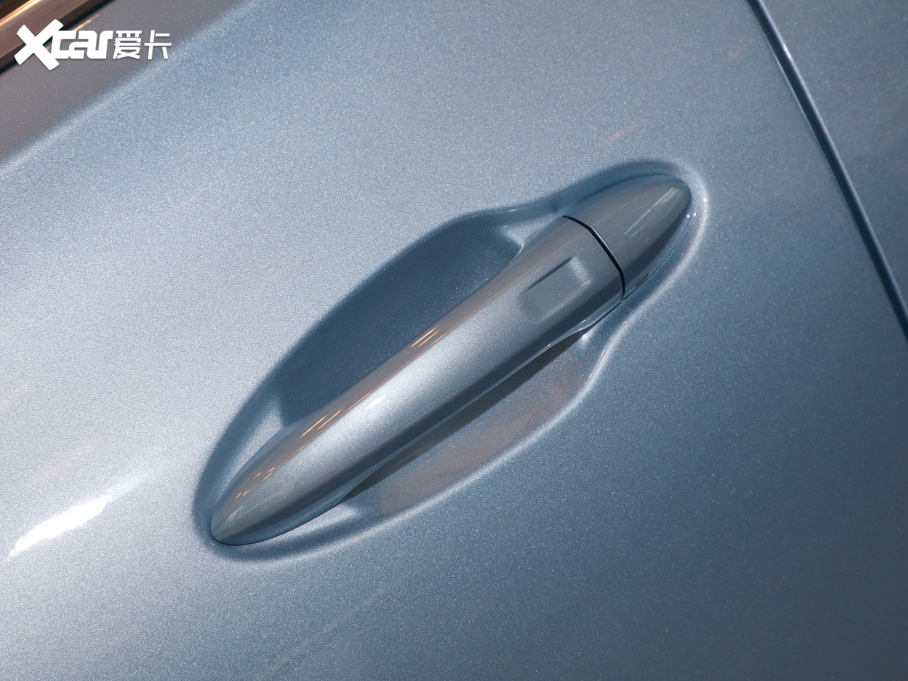 20215x Ӣ۰ 1.5L քӺA