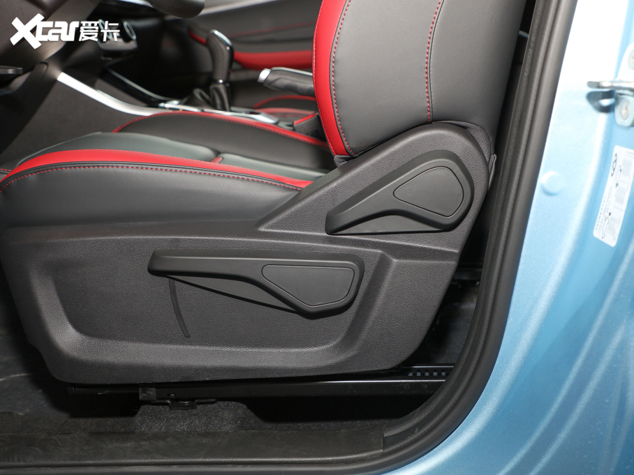 20215x Ӣ۰ 1.5L քӺA