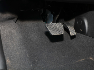 2021(j)Ӣ۰ 1.5T CVTA п؅^(q)