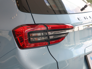 2021(j)Ӣ۰ 1.5L ք(dng)A β