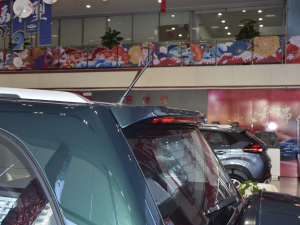 2022(jng)䳬ֵ 1.5L ք(dng)F (x)(ji)^