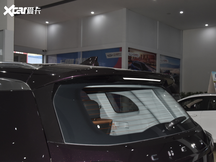 20228 PLUS Hi 390TGDI DCT(q)