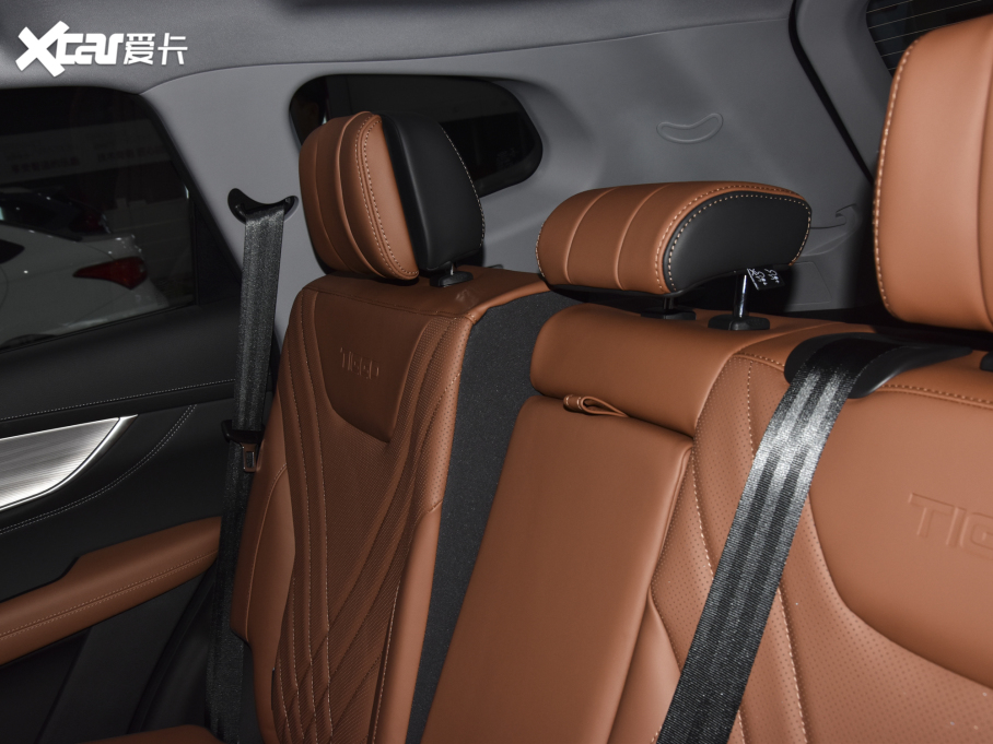 20228 PLUS Hi 390TGDI DCT