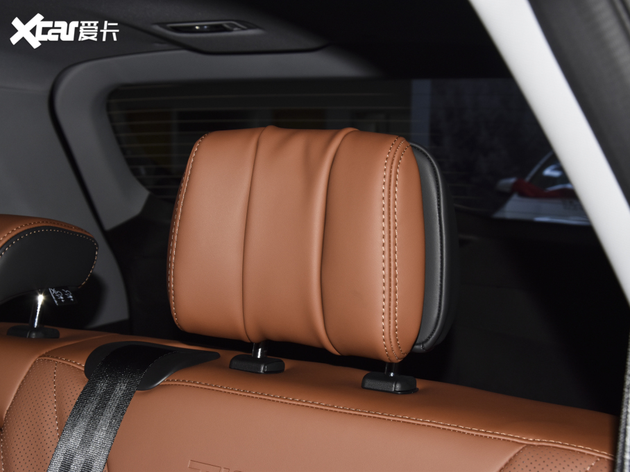 20228 PLUS Hi 390TGDI DCT(q)