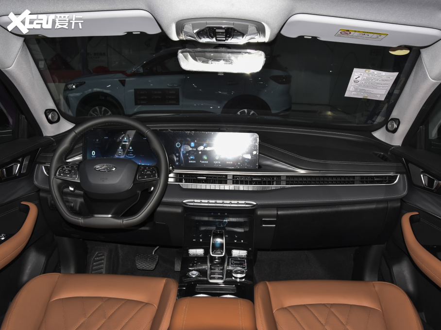 20228 PLUS Hi 390TGDI DCT