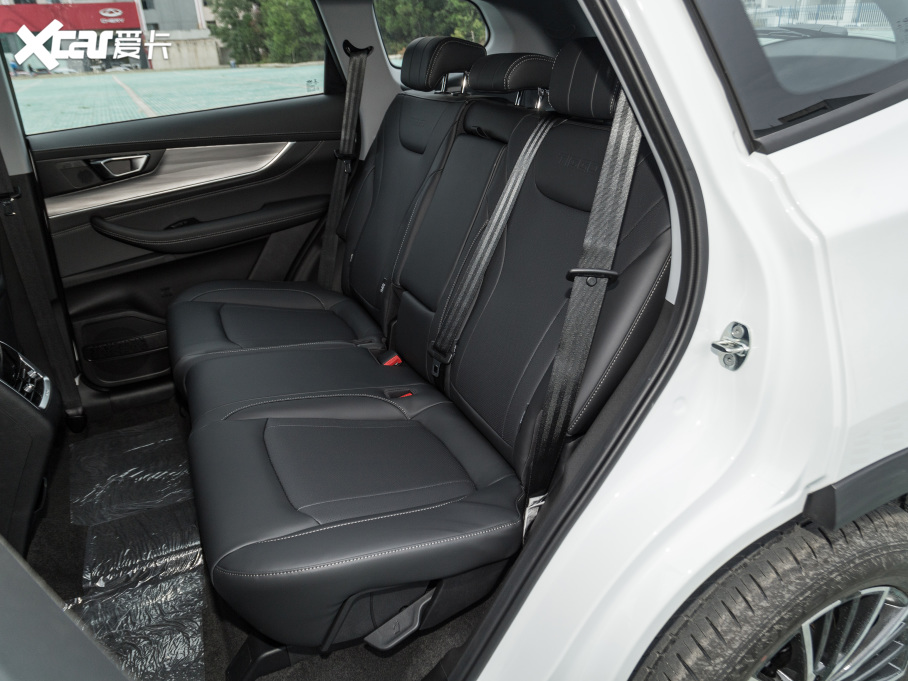 2022����8 PLUS �H�i�� 390TGDI DCT�����