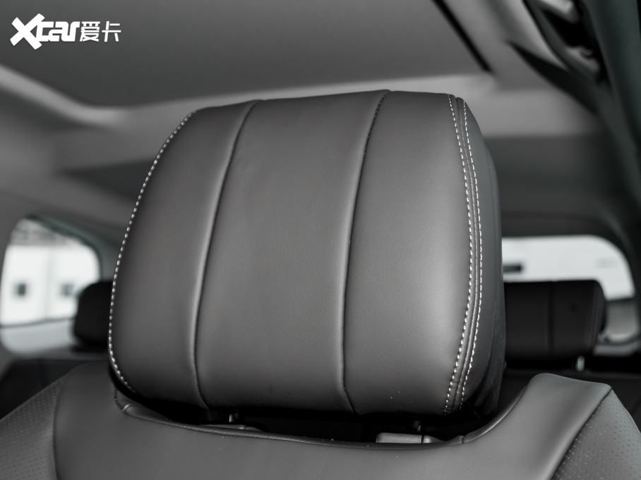 2022����8 PLUS �H�i�� 390TGDI DCT�����