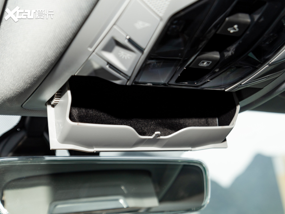 2022����8 PLUS �H�i�� 390TGDI DCT�����