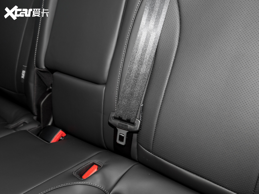 2022����8 PLUS �H�i�� 390TGDI DCT�����