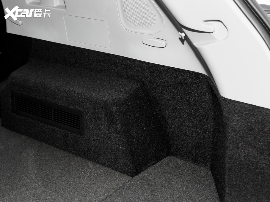 2022����8 PLUS �H�i�� 390TGDI DCT�����