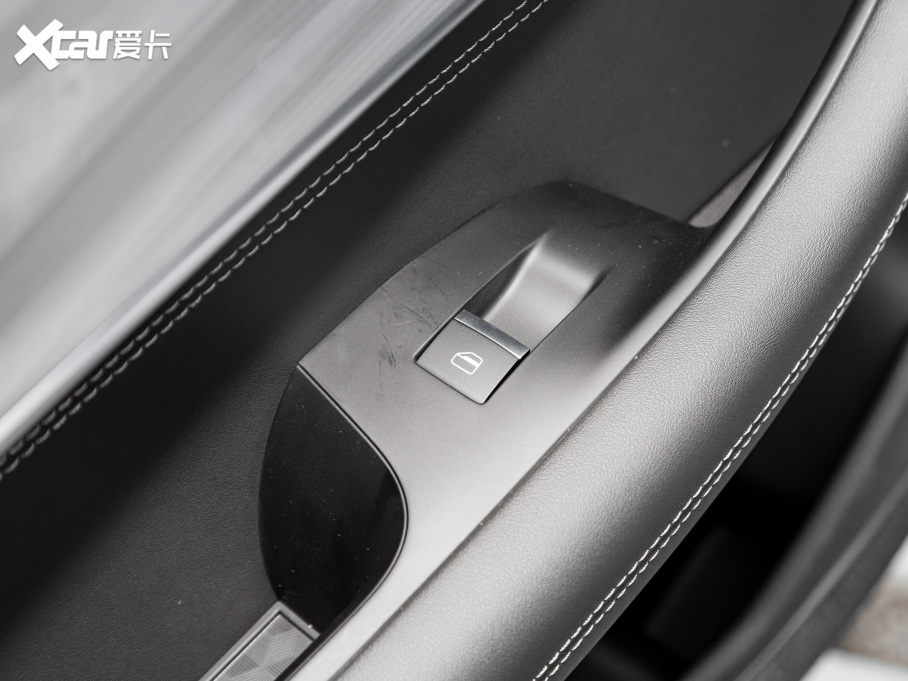 20228 PLUS Hi 390TGDI DCT