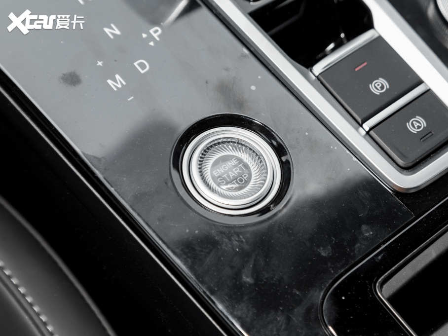 20228 PLUS Hi 390TGDI DCT