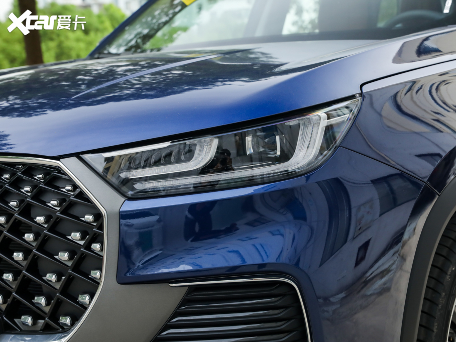 20228 PLUS Hi 390TGDI DCT