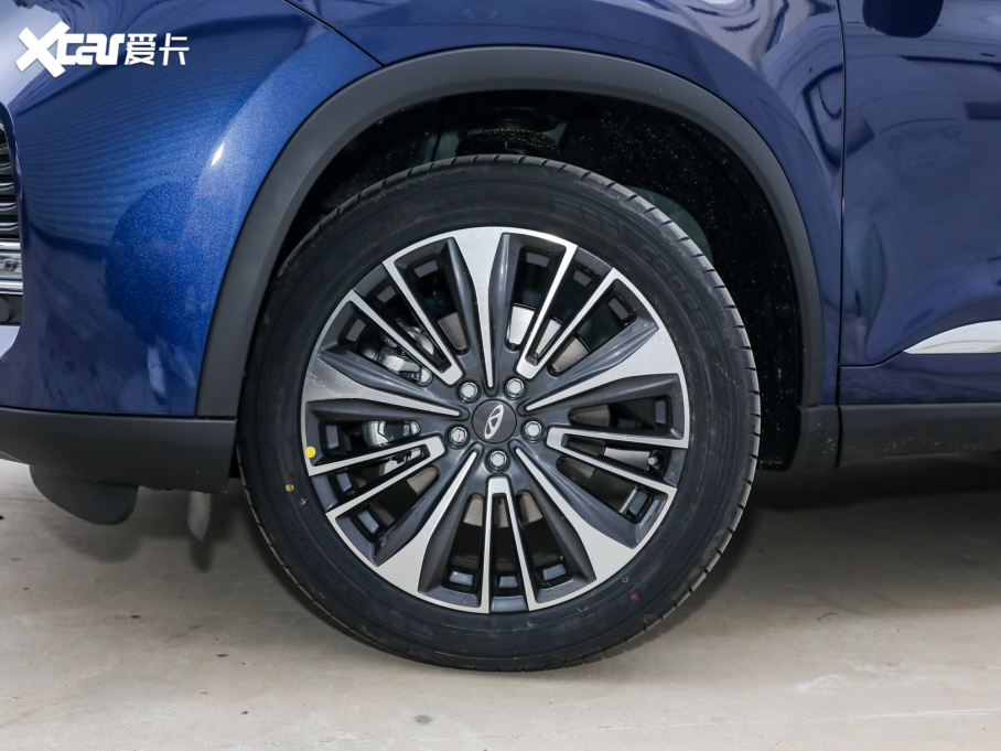 20228 PLUS Hi 390TGDI DCT