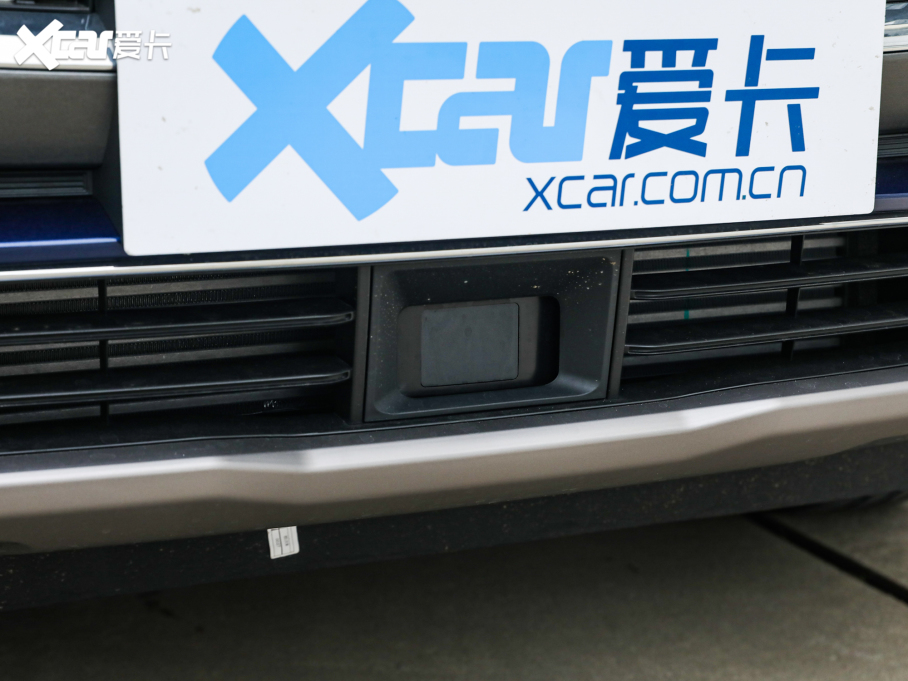 2022����8 PLUS �H�i�� 390TGDI DCT������