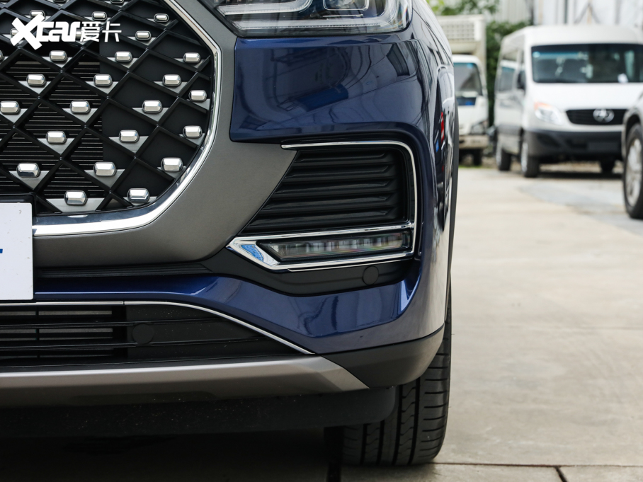 2022����8 PLUS �H�i�� 390TGDI DCT������