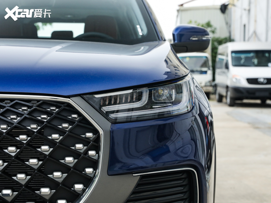 2022����8 PLUS �H�i�� 390TGDI DCT������