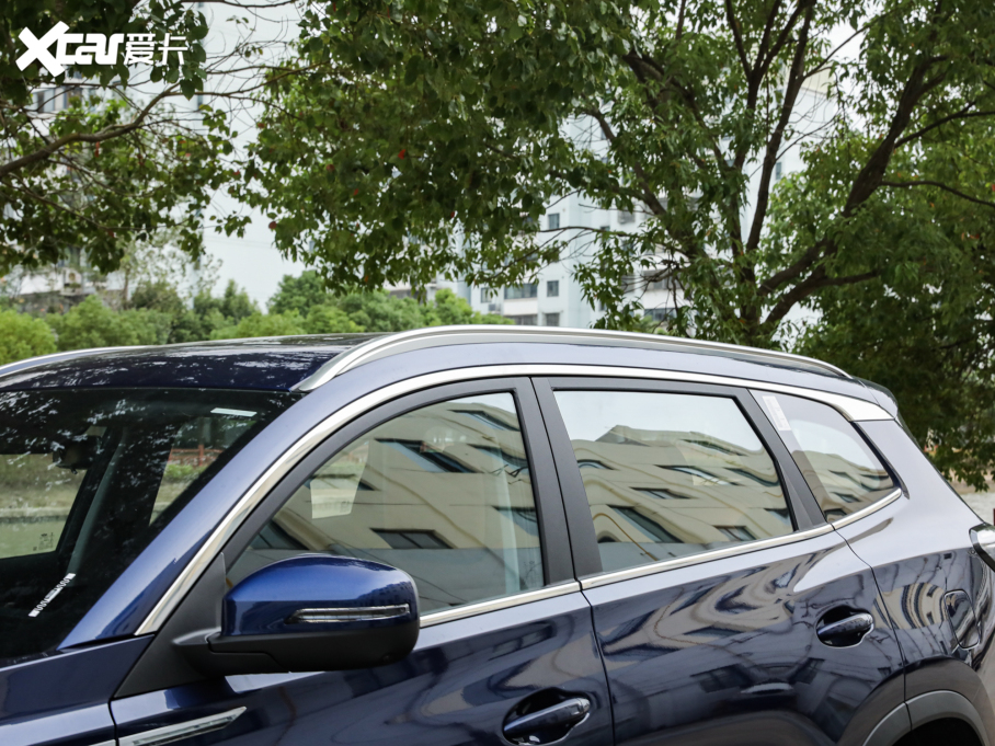 2022����8 PLUS �H�i�� 390TGDI DCT������