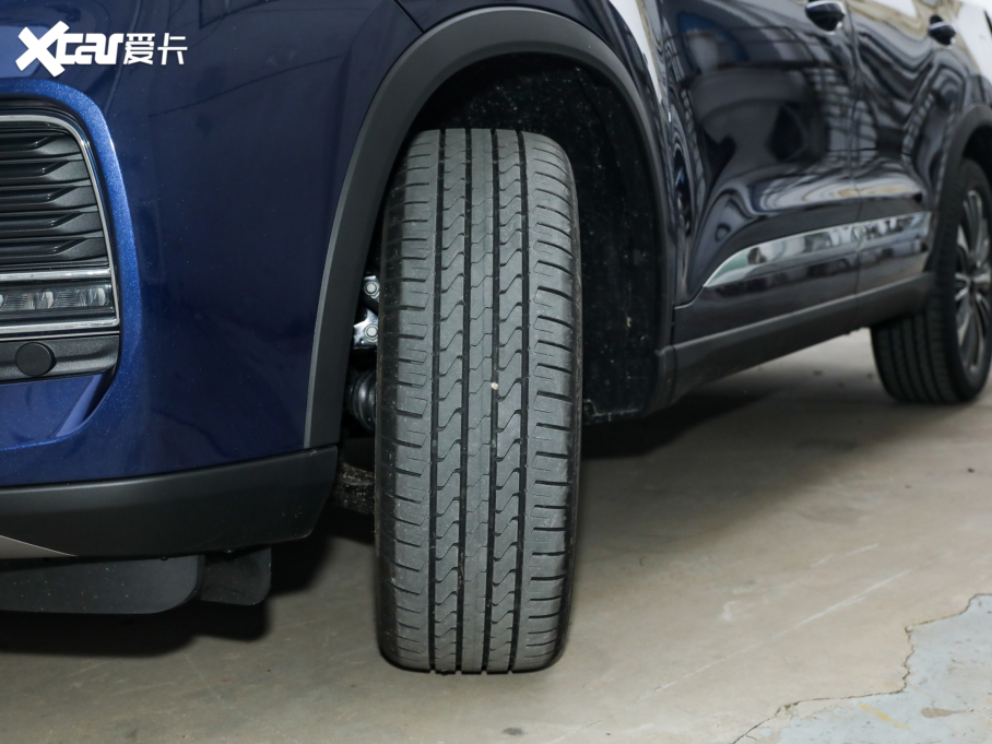 20228 PLUS Hi 390TGDI DCT