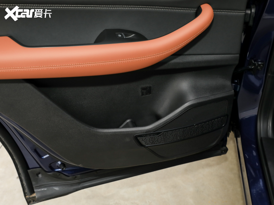 2022����8 PLUS �H�i�� 390TGDI DCT������