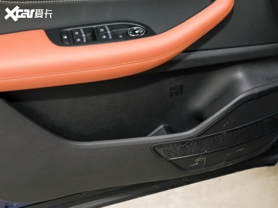 2022����8 PLUS �H�i�� 390TGDI DCT������