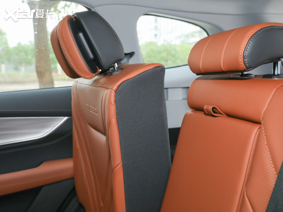 2022����8 PLUS �H�i�� 390TGDI DCT������