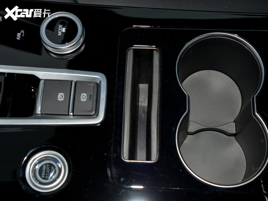 20228 PLUS Hi 390TGDI DCT+