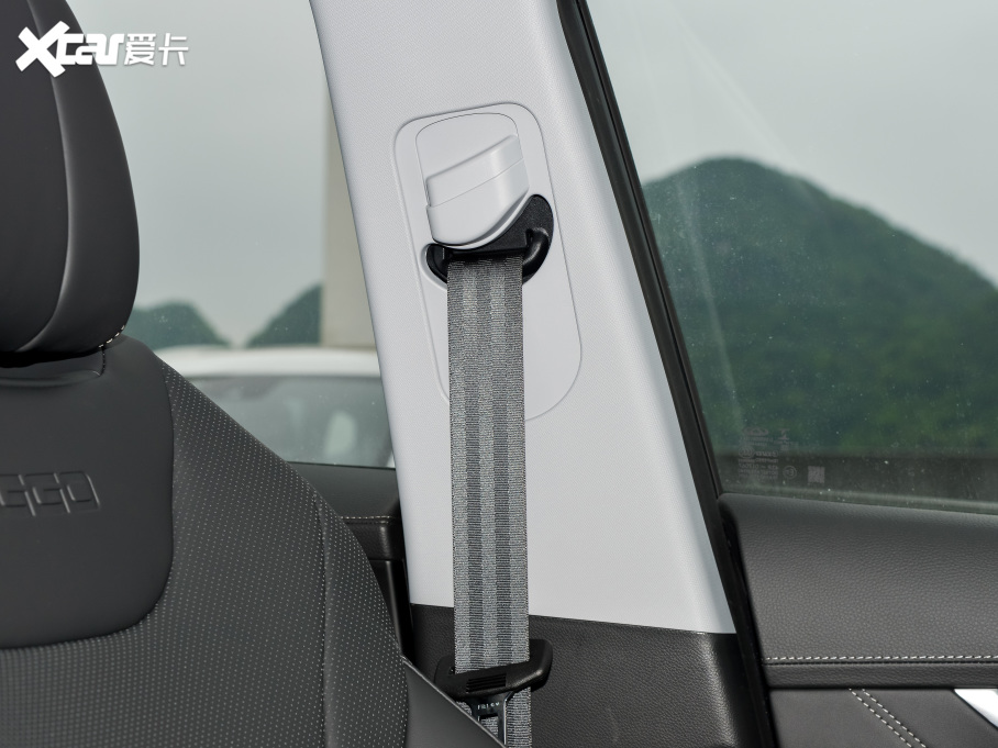 20228 PLUS Hi 390TGDI DCT+