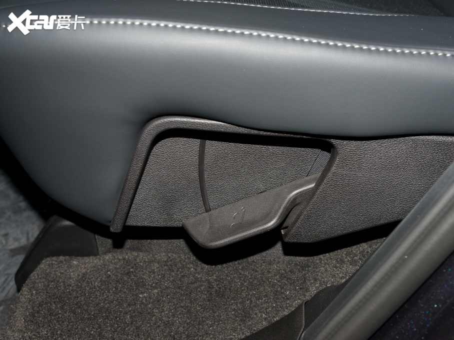 20228 PLUS Hi 390TGDI DCT+