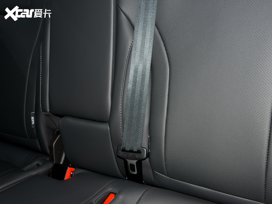 20228 PLUS Hi 390TGDI DCT+