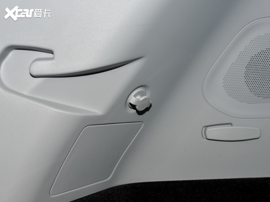 20228 PLUS Hi 390TGDI DCT+