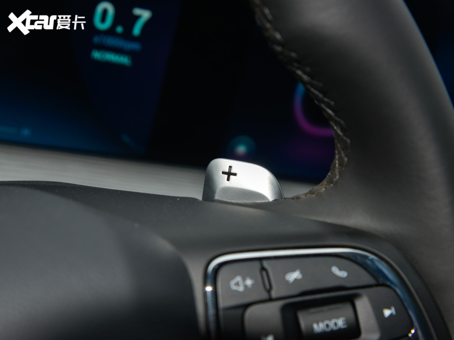 20228 PLUS Hi 390TGDI DCT+