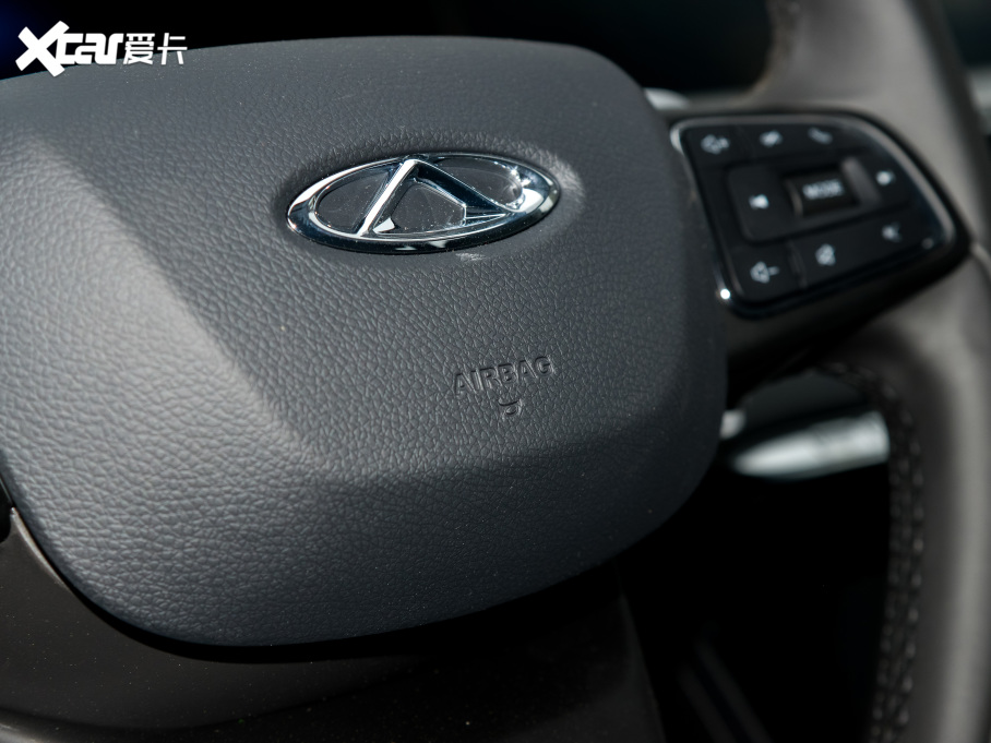 20228 PLUS Hi 390TGDI DCT+