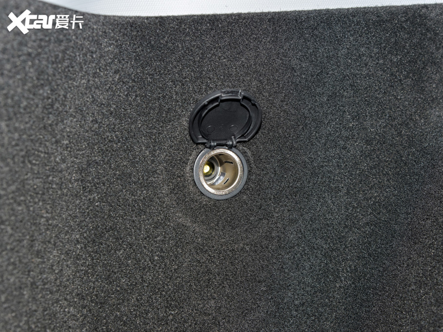 20228 PLUS Hi 390TGDI DCT+