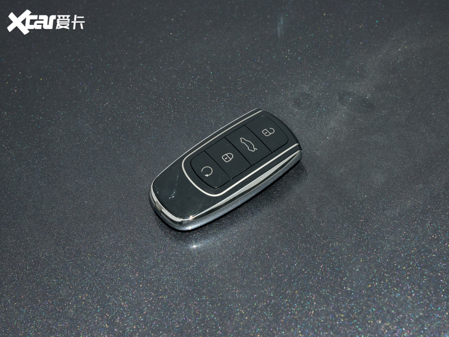 20228 PLUS Hi 390TGDI DCT+