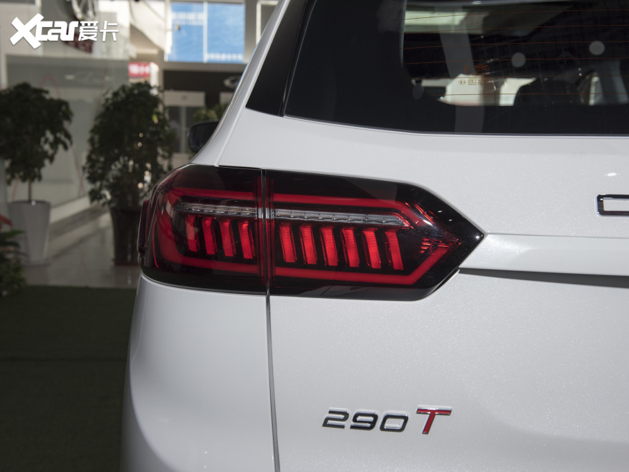 2022����8 PLUS 290TGDI DCT�����+