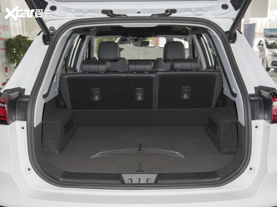 2022����8 PLUS 290TGDI DCT�����+