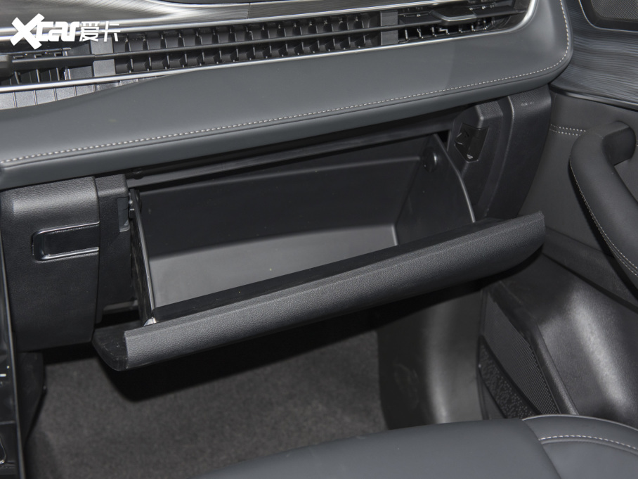 2022����8 PLUS 290TGDI DCT�����+