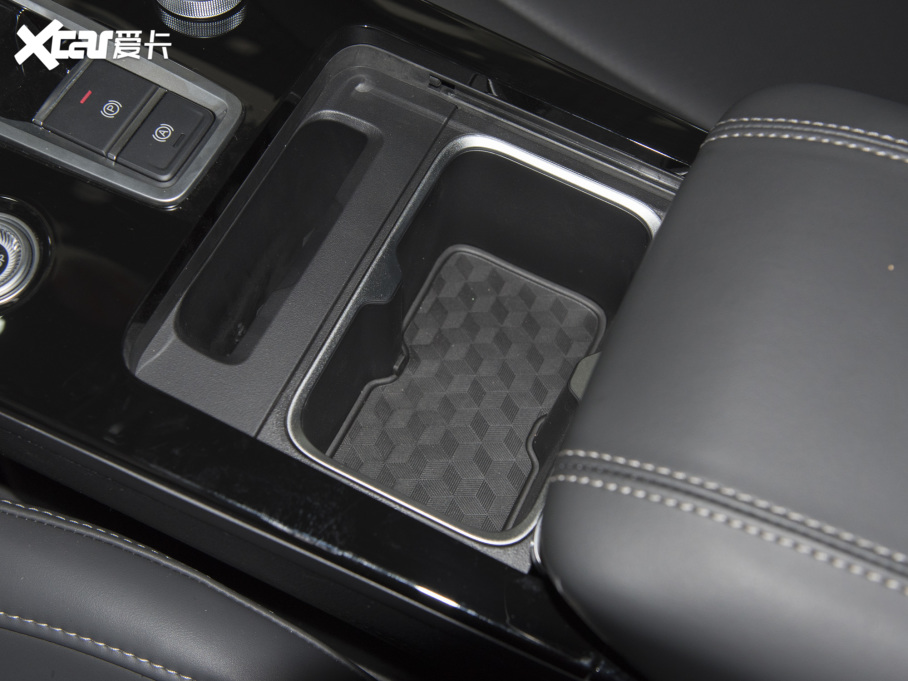 2022����8 PLUS 290TGDI DCT�����+