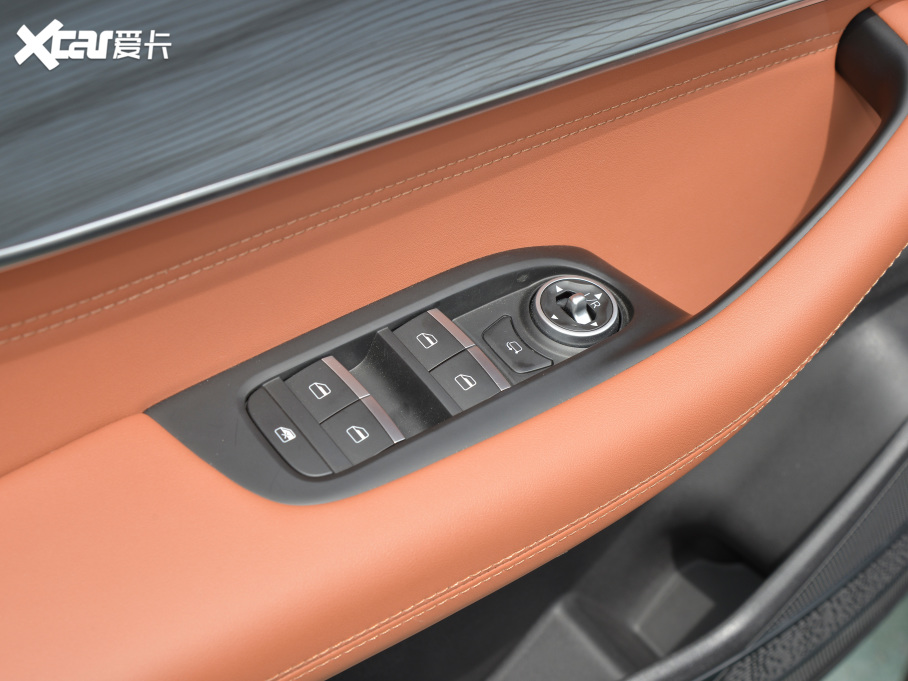 20228 PLUS 290TGDI DCT^œ