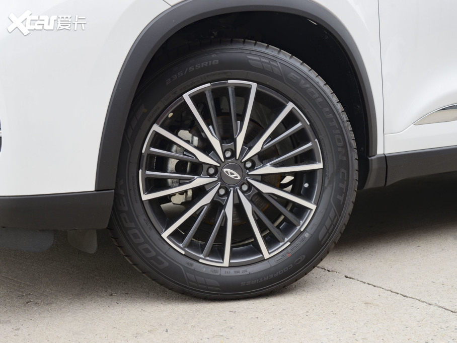 20228 PLUS Hi 390TGDI DCT+