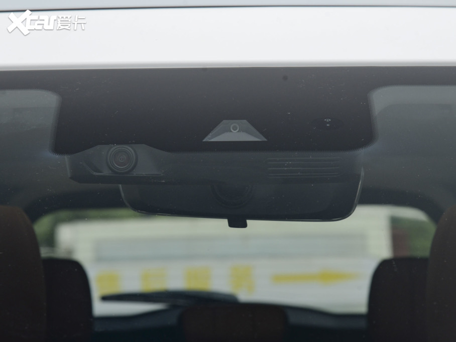 20228 PLUS Hi 390TGDI DCT+