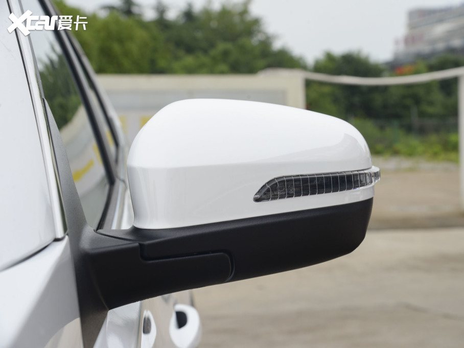 20228 PLUS Hi 390TGDI DCT+